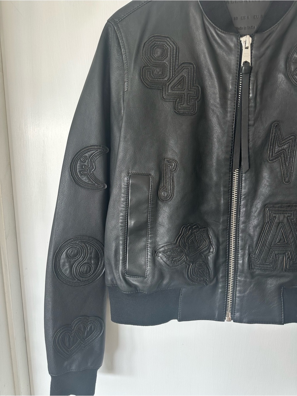 NWOT AllSaints Special Edition Orton ‘94 Sheep Leather Bomber Jacket w/Patches 6 - Picture 5 of 9